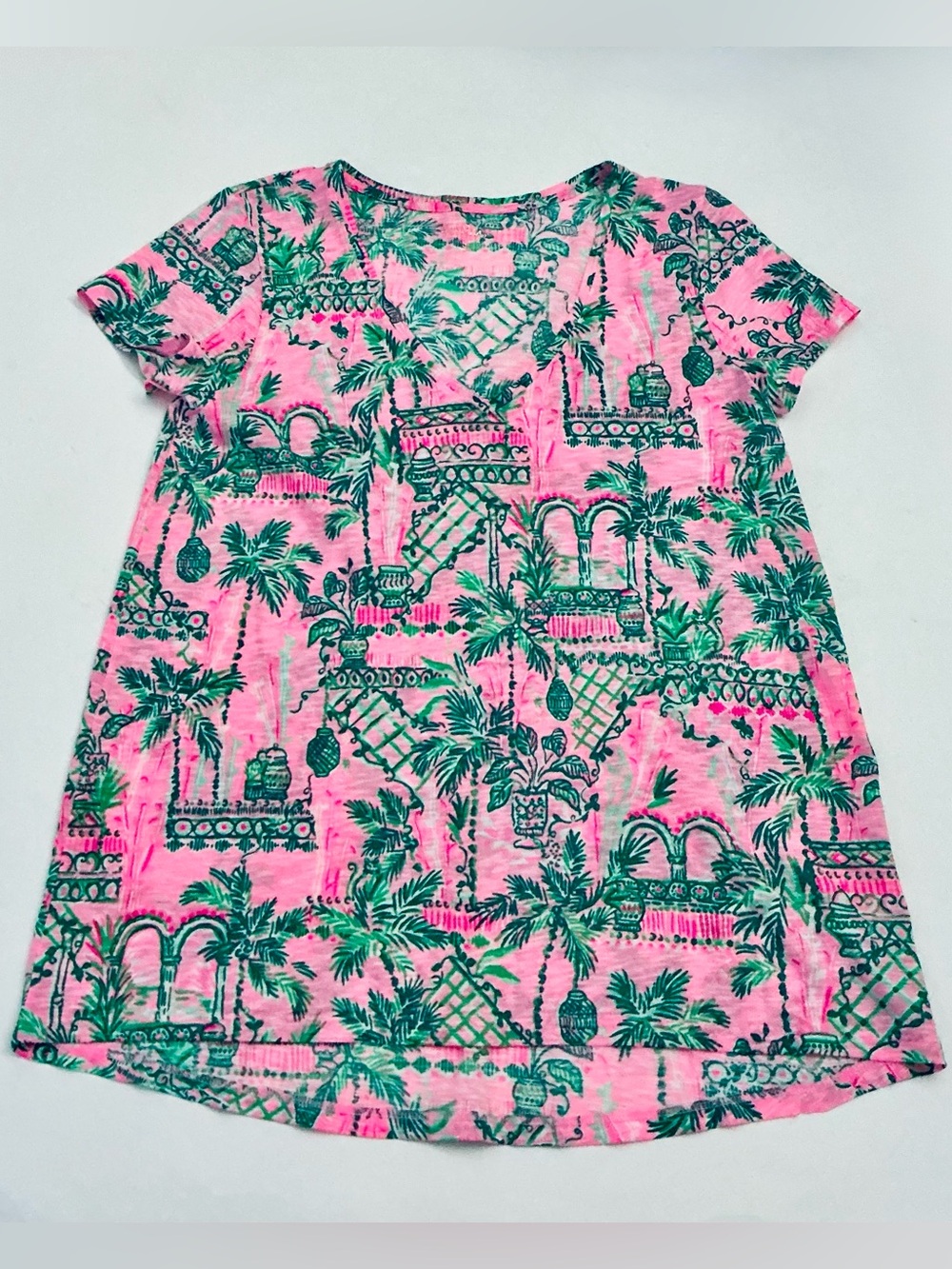 LILLY PULITZER, Etta V- Neck “Wish You Were Here” Short Sleeve Tee Shirt, Size M - Picture 5 of 11
